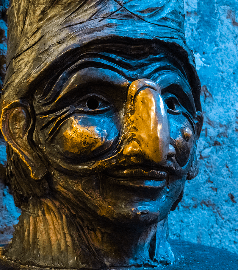 Tre simboli di Napoli- Pulcinella, il Cornicello e l'Ampolla di San Gennaro